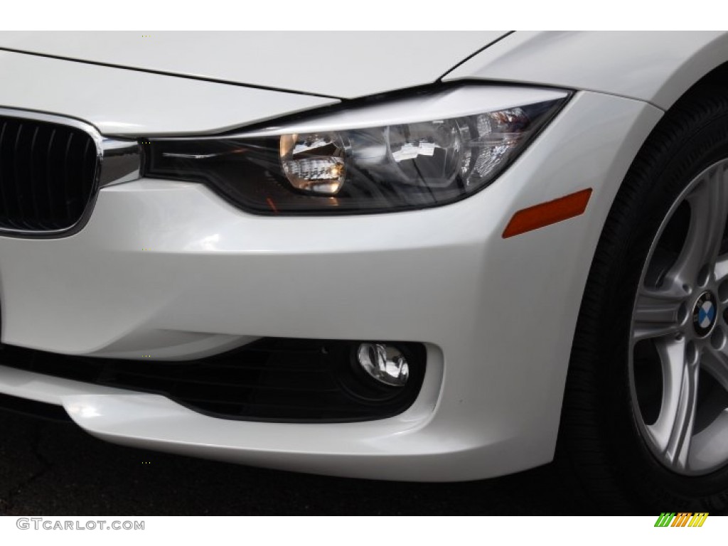 2013 3 Series 328i xDrive Sedan - Mineral White Metallic / Veneto Beige photo #30