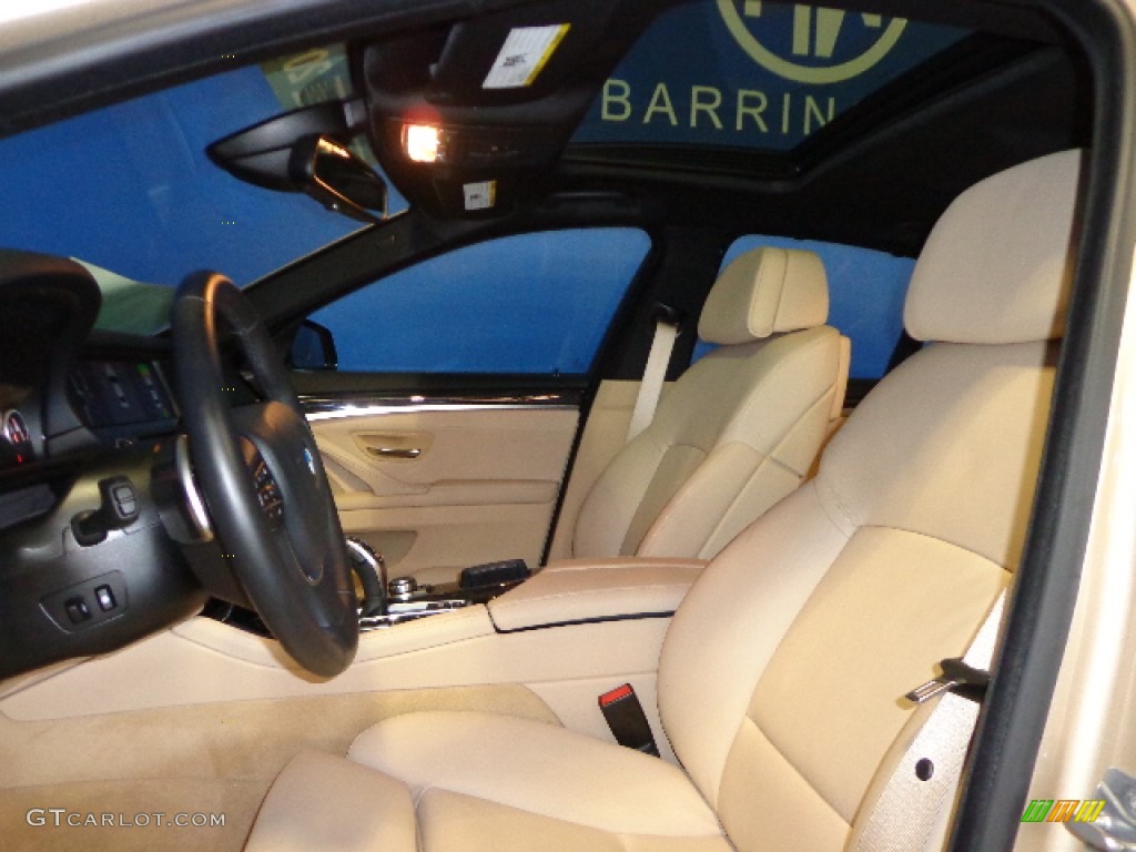 2012 5 Series 550i xDrive Sedan - Milano Beige Metallic / Venetian Beige photo #31