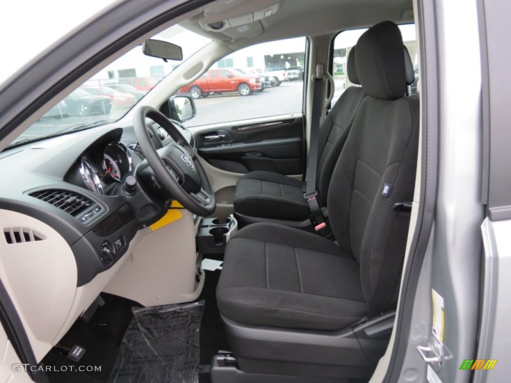 2014 Dodge Grand Caravan American Value Package Front Seat Photo #84597370