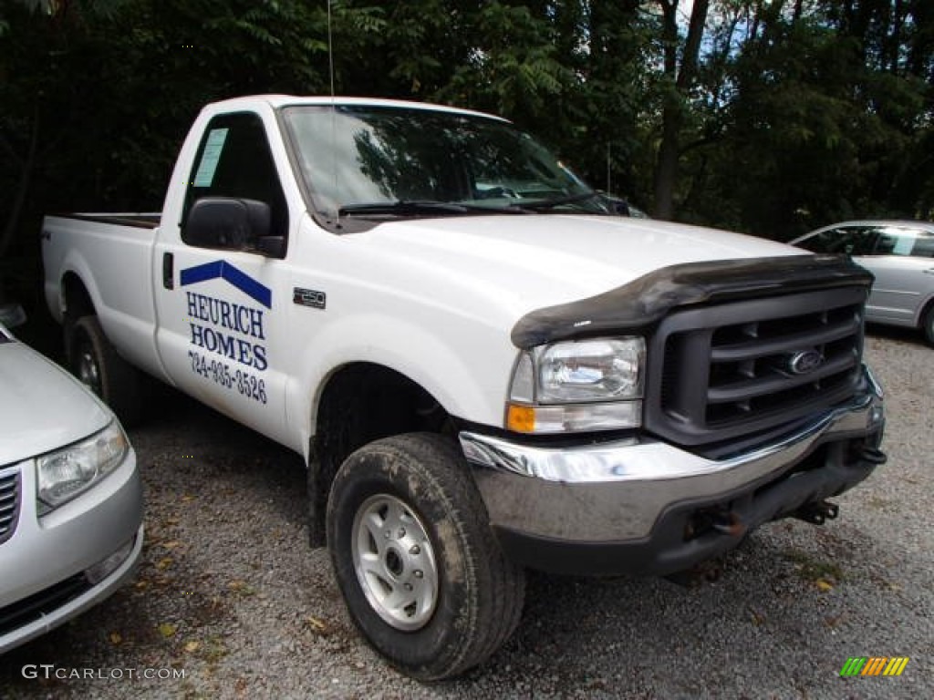 2004 F250 Super Duty XL Regular Cab 4x4 - Oxford White / Medium Flint photo #1