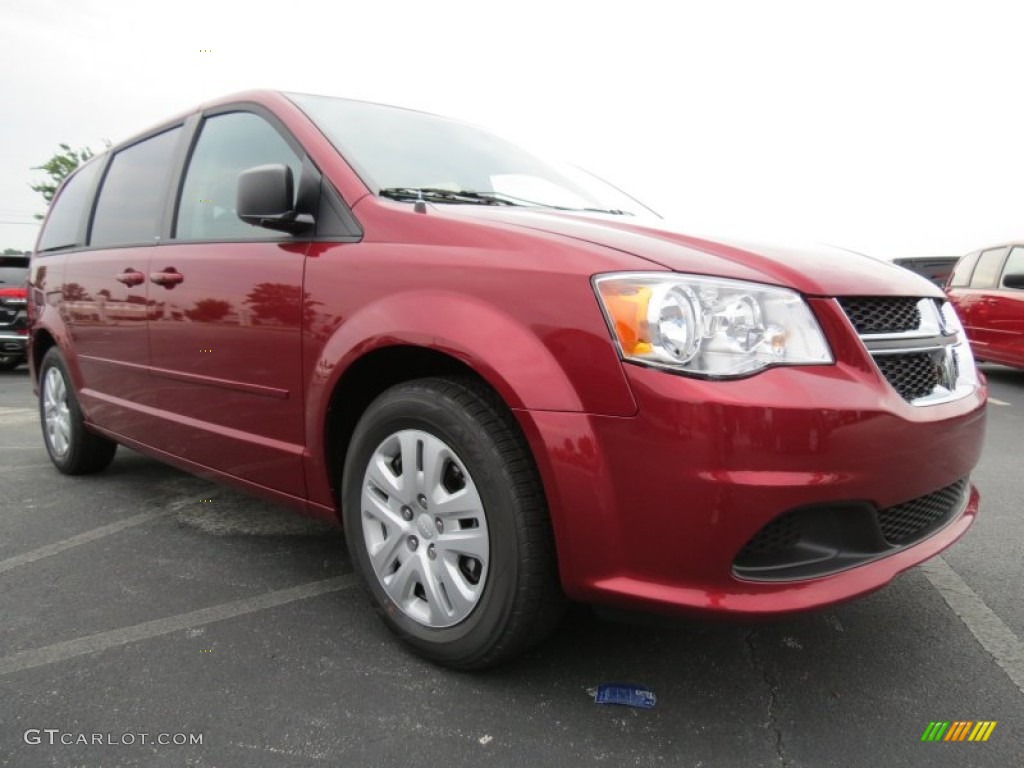 2014 Grand Caravan SE - Deep Cherry Red Crystal Pearl / Black/Light Graystone photo #4