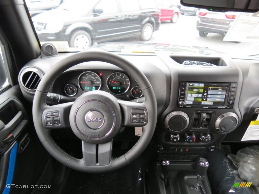 2014 Jeep Wrangler Unlimited Sport S 4x4 Black Dashboard Photo #84599239