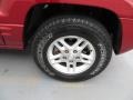 2004 Jeep Grand Cherokee Special Edition Wheel and Tire Photo