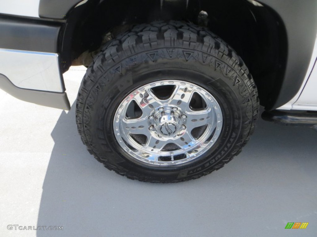 2003 Silverado 1500 LT Crew Cab 4x4 - Summit White / Dark Charcoal photo #11