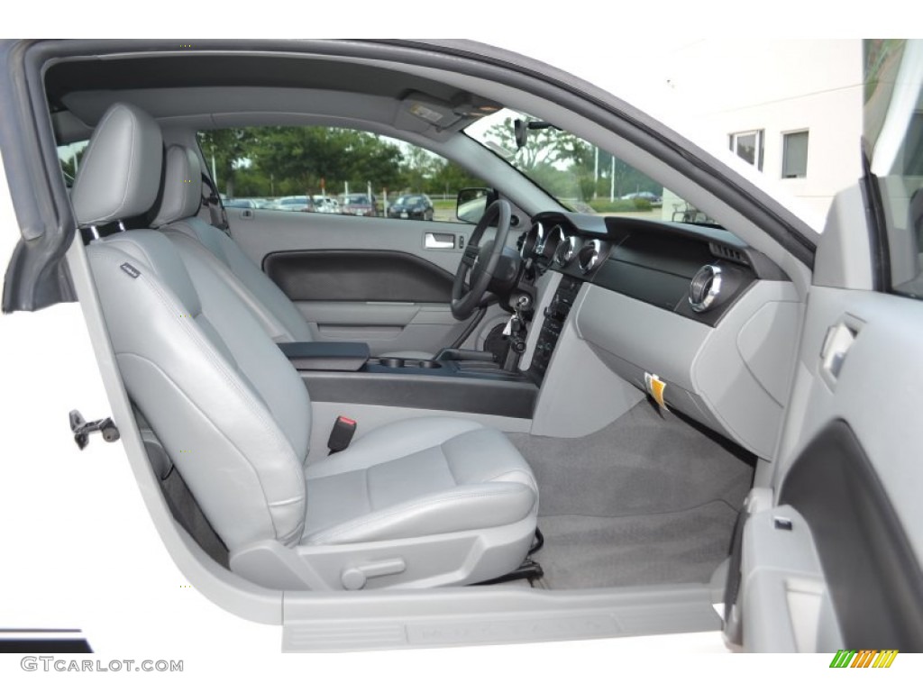 Light Graphite Interior 2008 Ford Mustang V6 Premium Coupe Photo #84605257