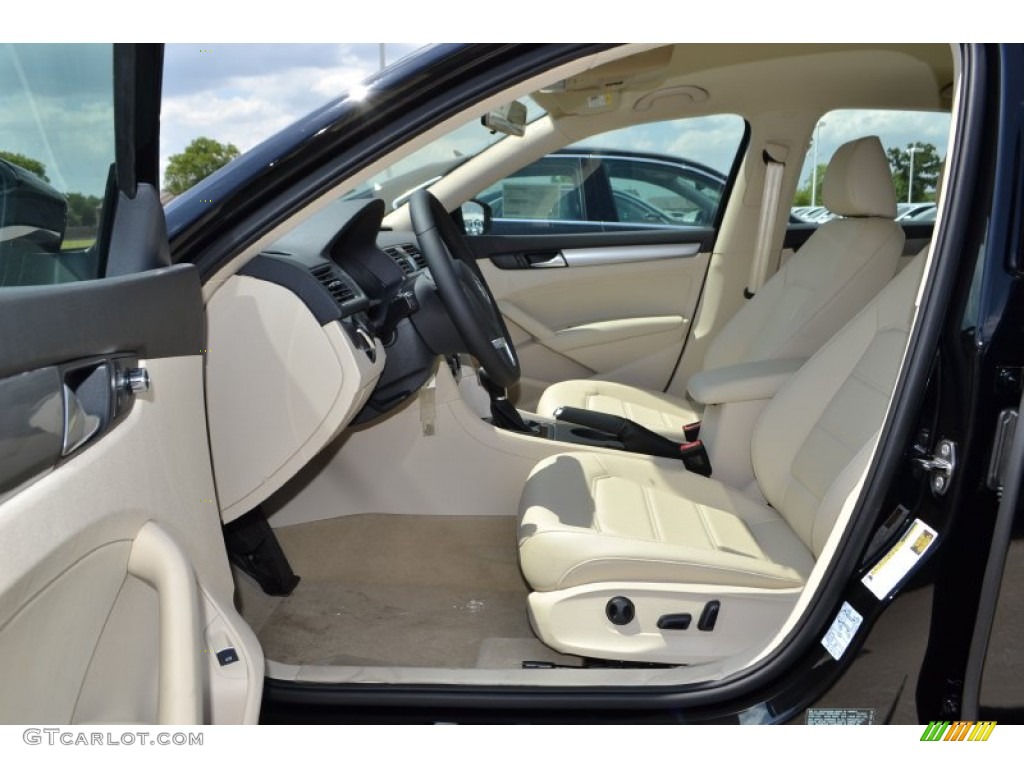 Cornsilk Beige Interior 2014 Volkswagen Passat 2.5L Wolfsburg Edition Photo #84606406