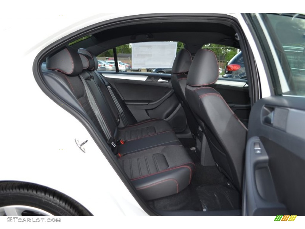 Titan Black Interior 2014 Volkswagen Jetta GLI Photo #84606556