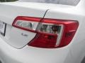 Super White - Camry LE Photo No. 14