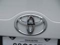 Super White - Camry LE Photo No. 16