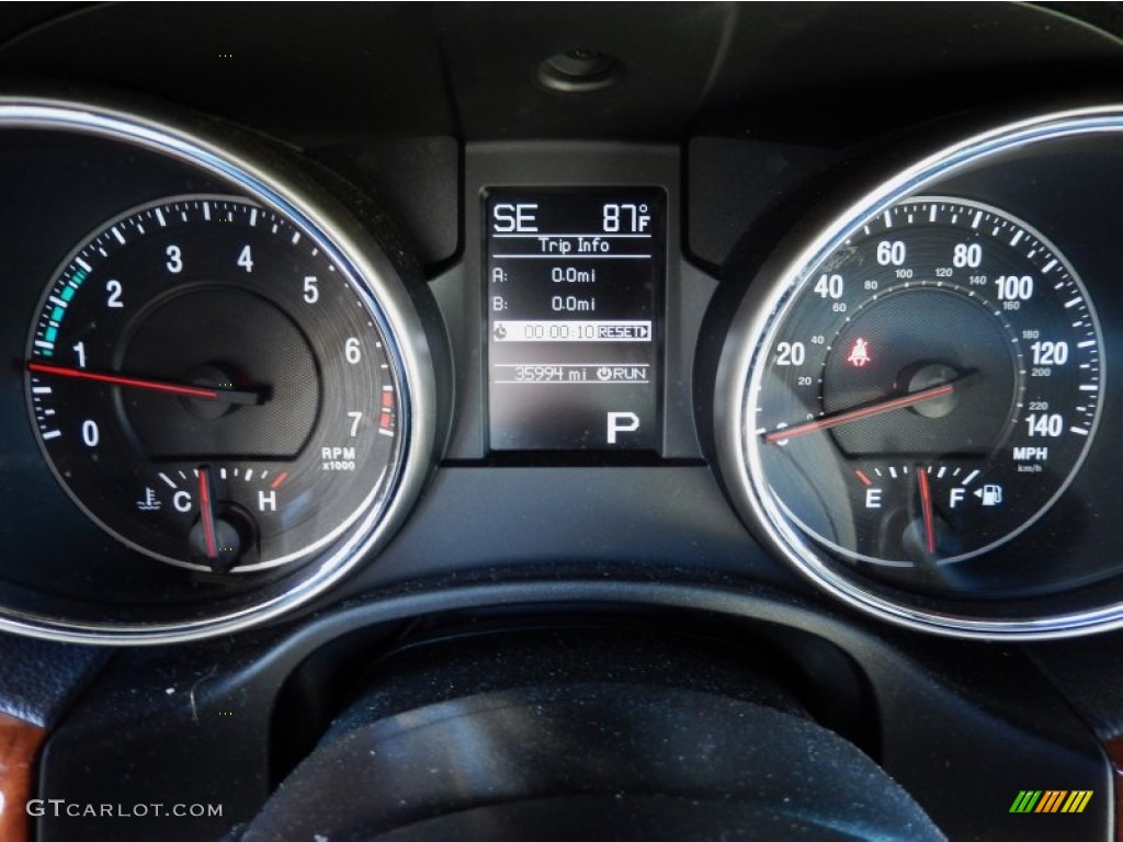 2011 Jeep Grand Cherokee Limited Gauges Photo #84607978