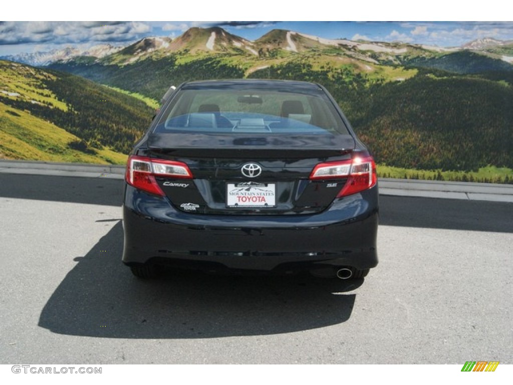 2013 Camry SE - Cosmic Gray Metallic / Black photo #4