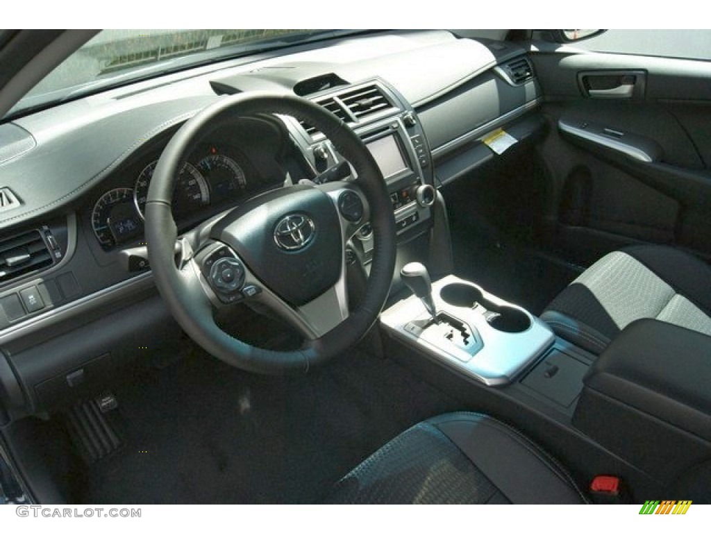2013 Camry SE - Cosmic Gray Metallic / Black photo #5