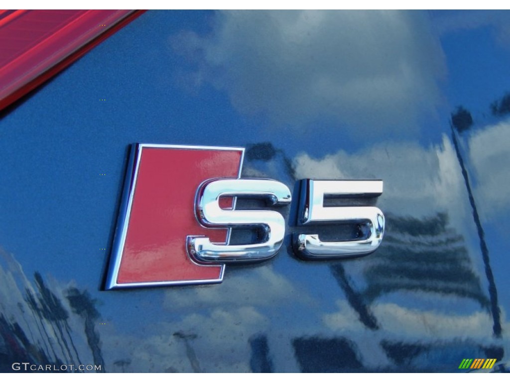 2009 Audi S5 4.2 quattro Marks and Logos Photos