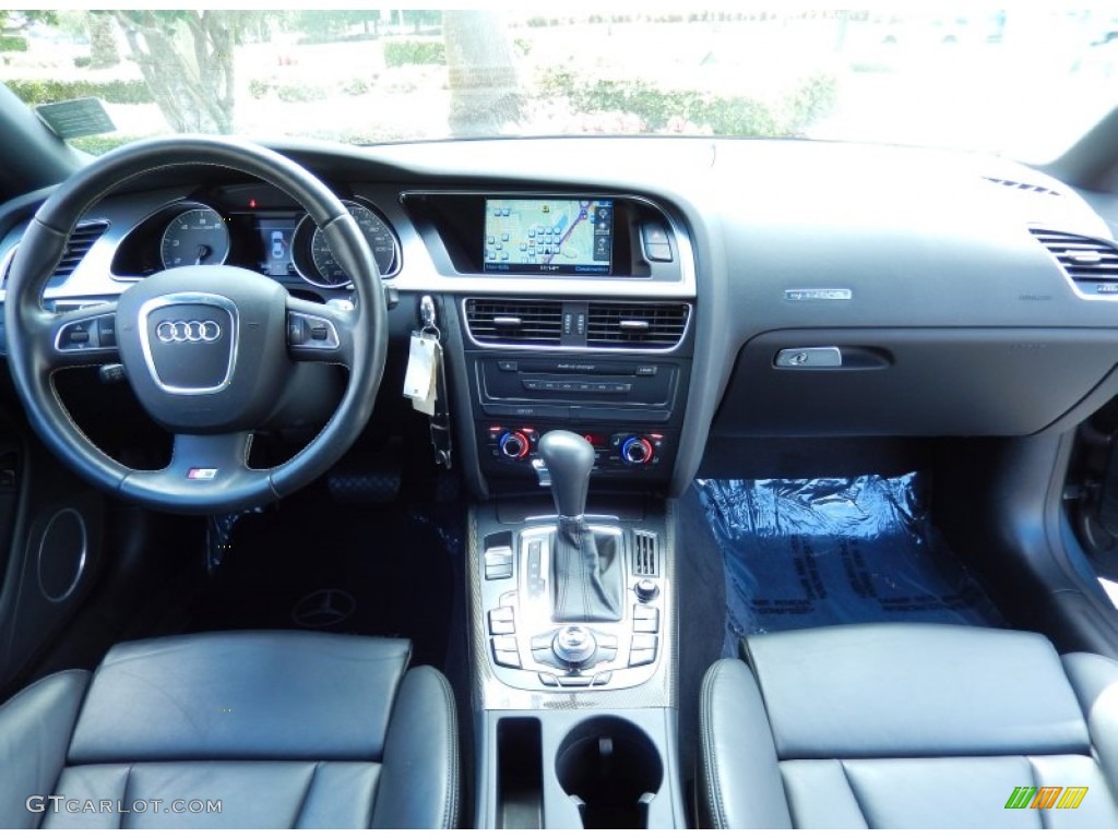 2009 Audi S5 4.2 quattro Dashboard Photos