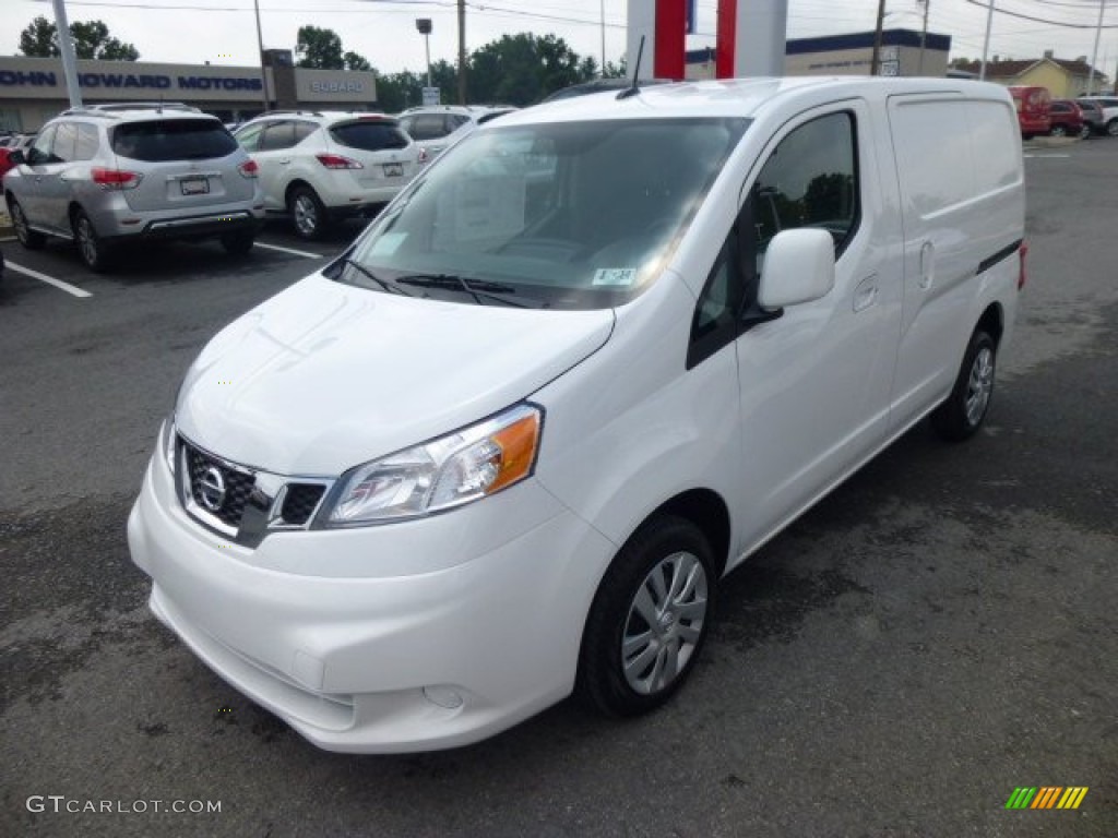2013 Nissan NV200 SV Exterior Photos