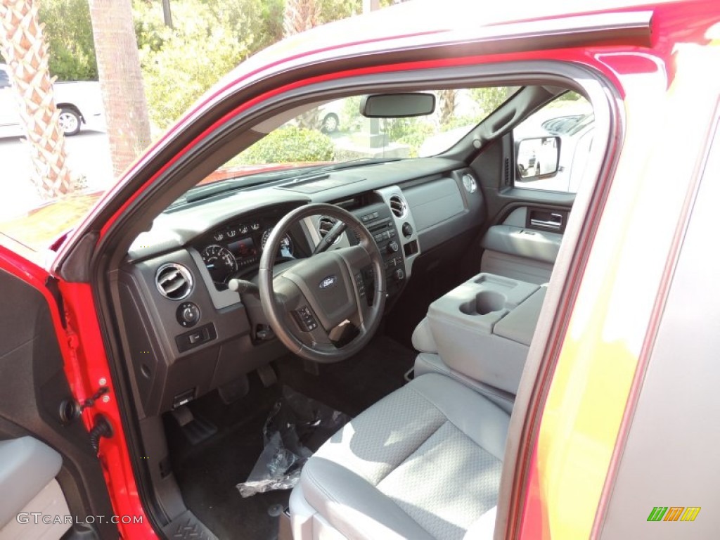 2012 F150 XLT Regular Cab - Race Red / Steel Gray photo #3