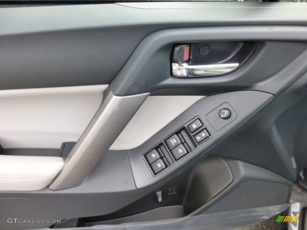 2014 Forester 2.5i Limited - Dark Gray Metallic / Platinum photo #17