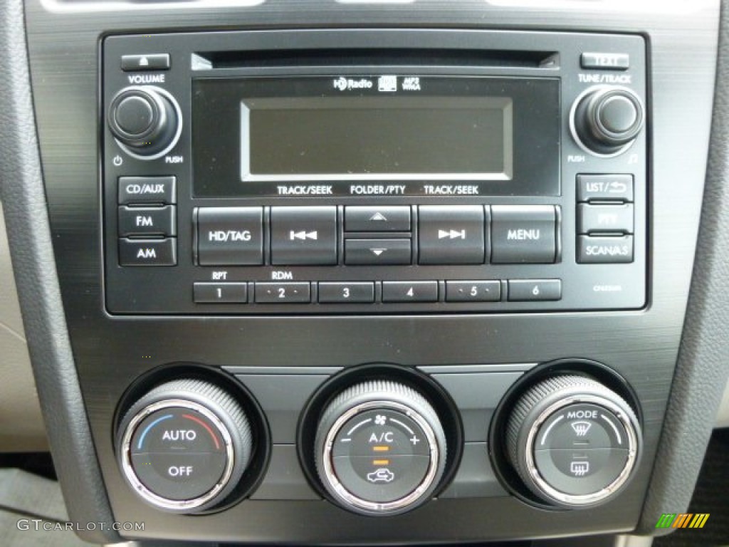2014 Forester 2.5i Limited - Dark Gray Metallic / Platinum photo #19