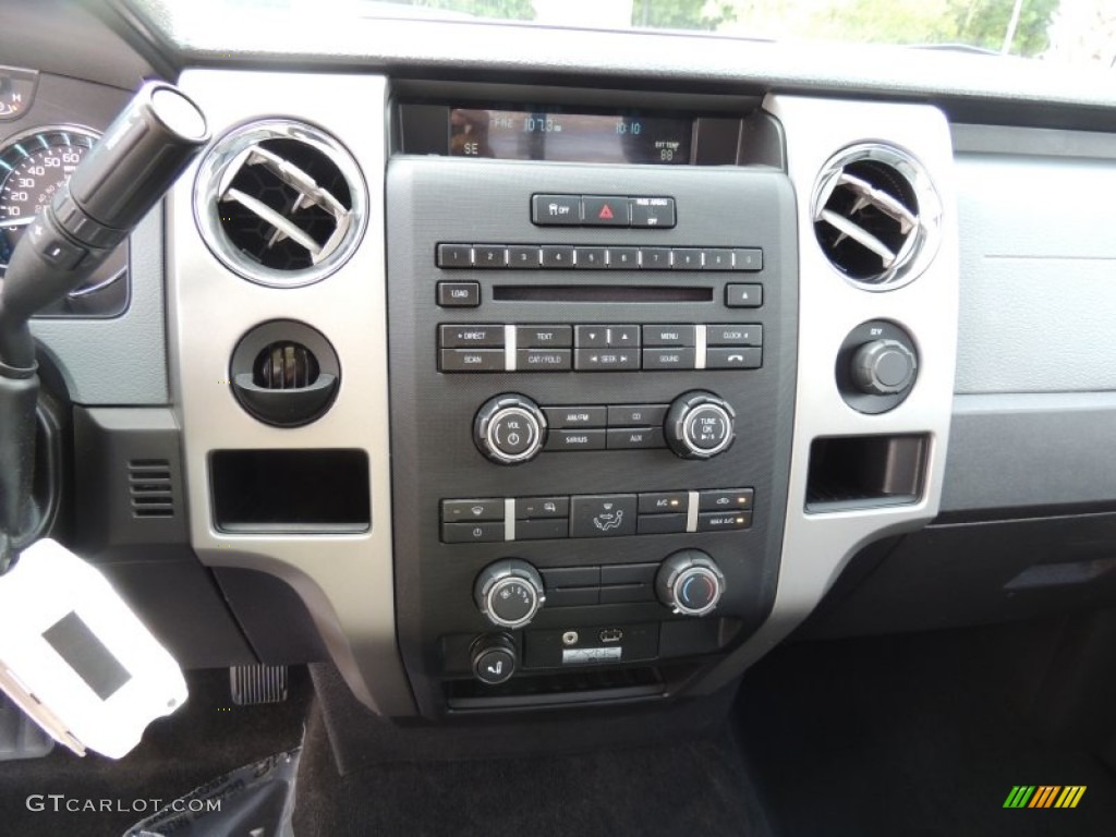 2012 Ford F150 XLT Regular Cab Controls Photos