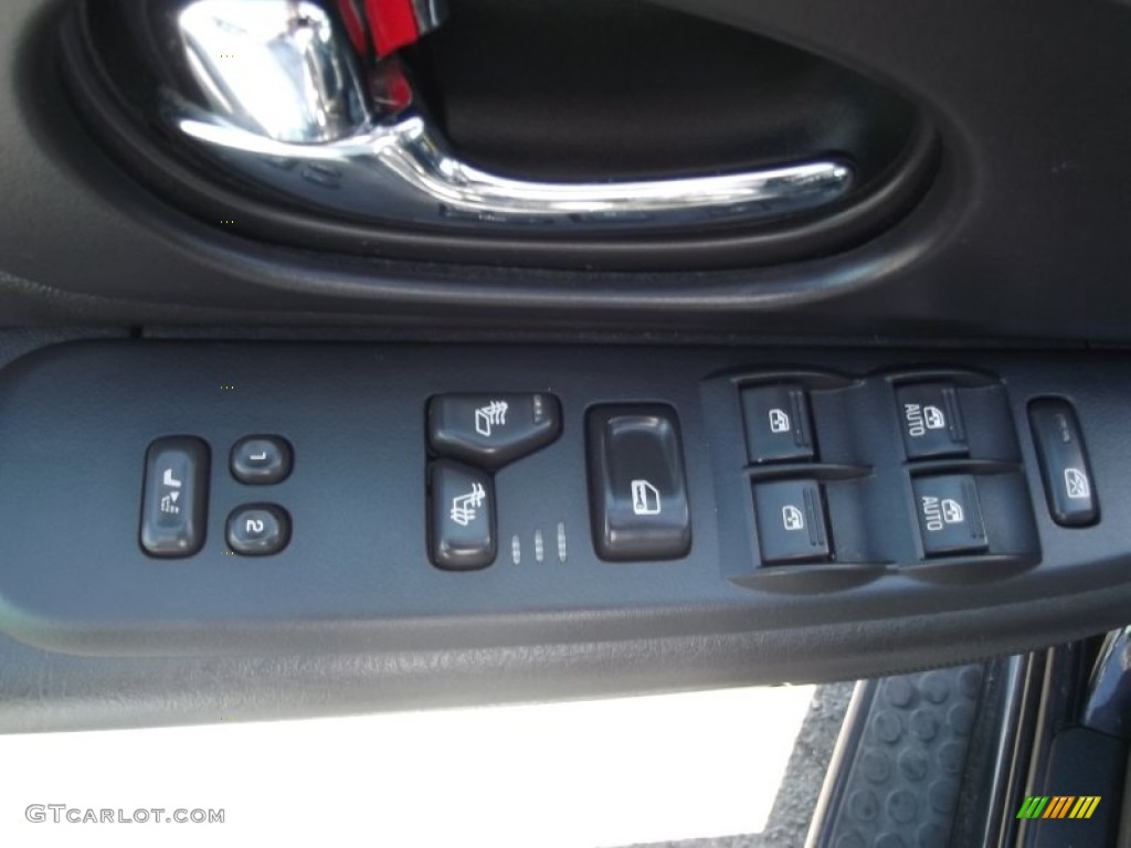 2008 Envoy Denali 4x4 - Carbon Black Metallic / Ebony photo #18