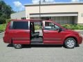 Inferno Red Crystal Pearl - Grand Caravan SE Photo No. 11