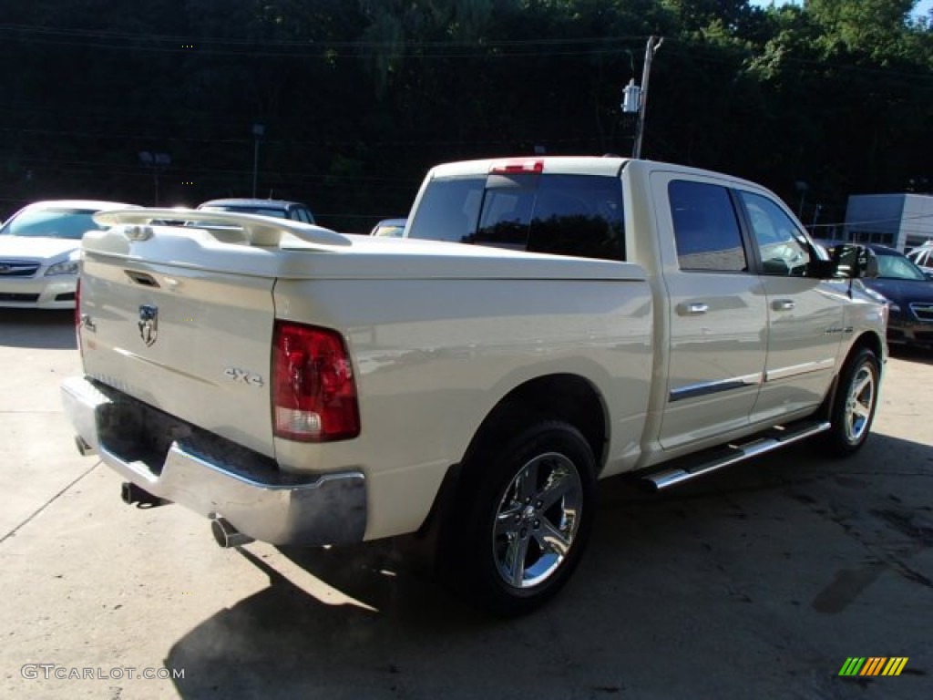 2010 Ram 1500 Big Horn Crew Cab 4x4 - Cool Vanilla / Dark Slate/Medium Graystone photo #6