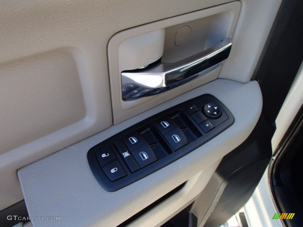 2010 Ram 1500 Big Horn Crew Cab 4x4 - Cool Vanilla / Dark Slate/Medium Graystone photo #13