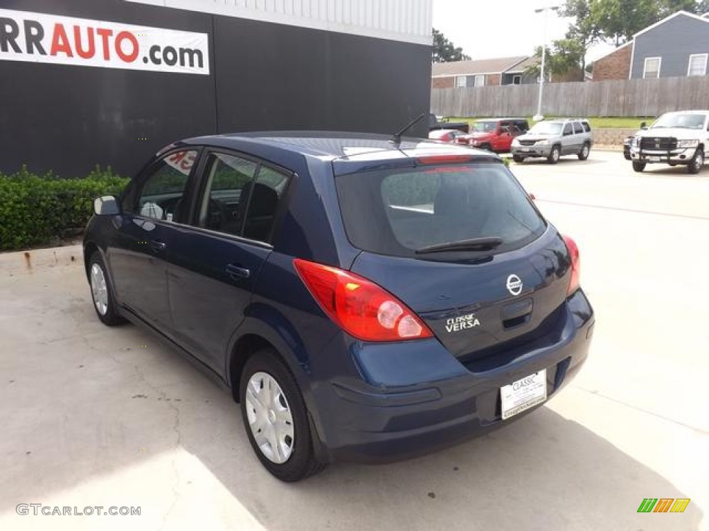2012 Versa 1.8 S Hatchback - Blue Onyx Metallic / Charcoal photo #4
