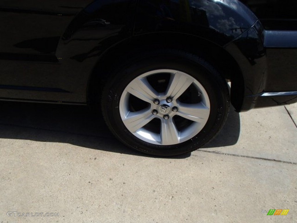 2012 Caliber SXT - Black / Dark Slate Gray photo #8