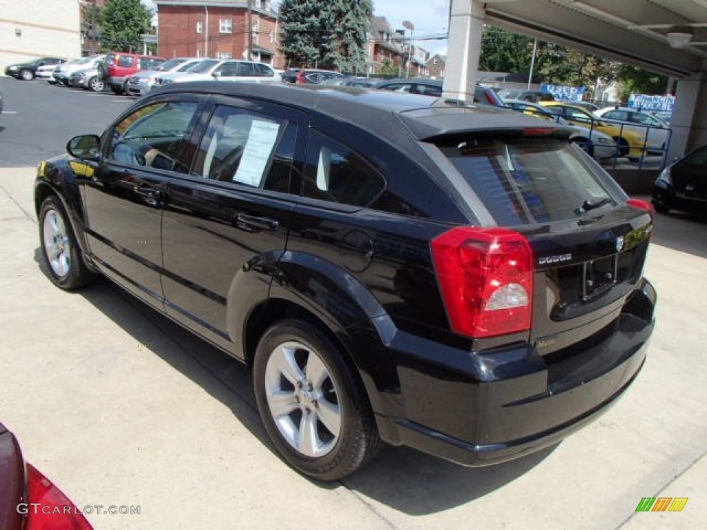 2012 Caliber SXT - Black / Dark Slate Gray photo #14