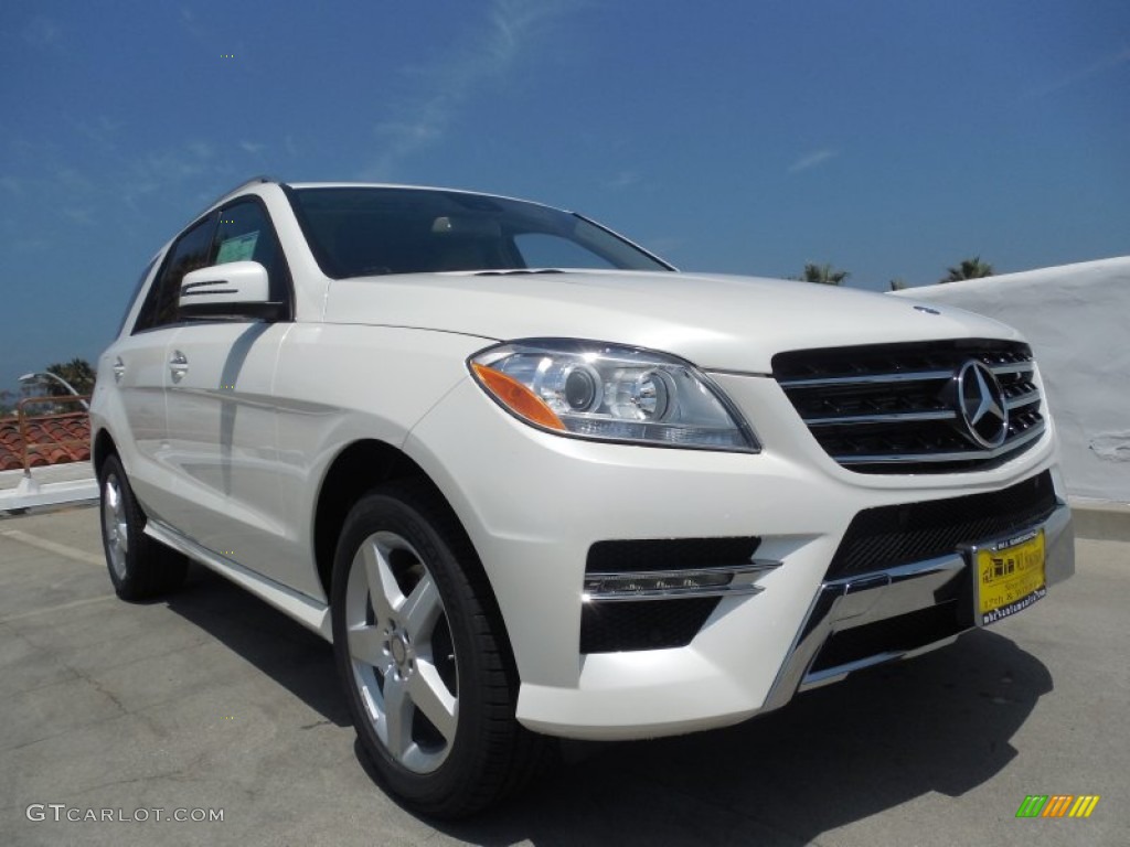 2014 ML 350 - Diamond White Metallic / Almond Beige photo #11