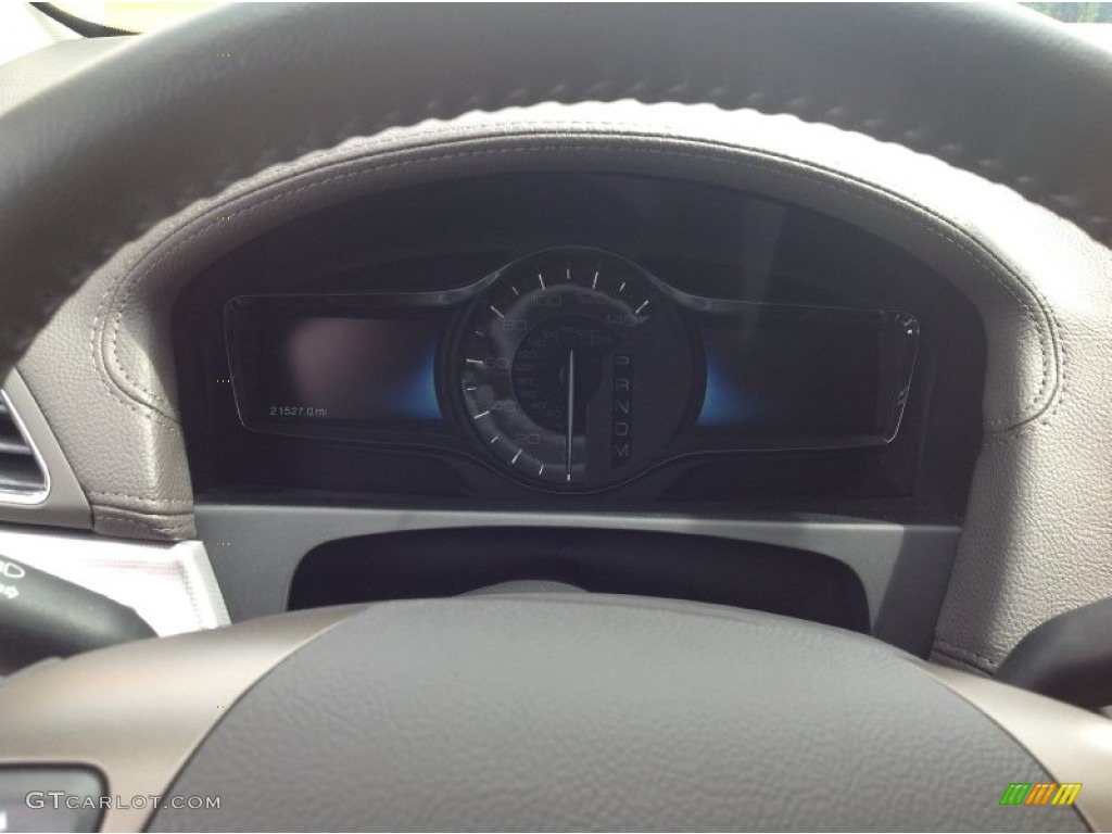 2011 MKX AWD - Red Candy Metallic / Medium Light Stone photo #22