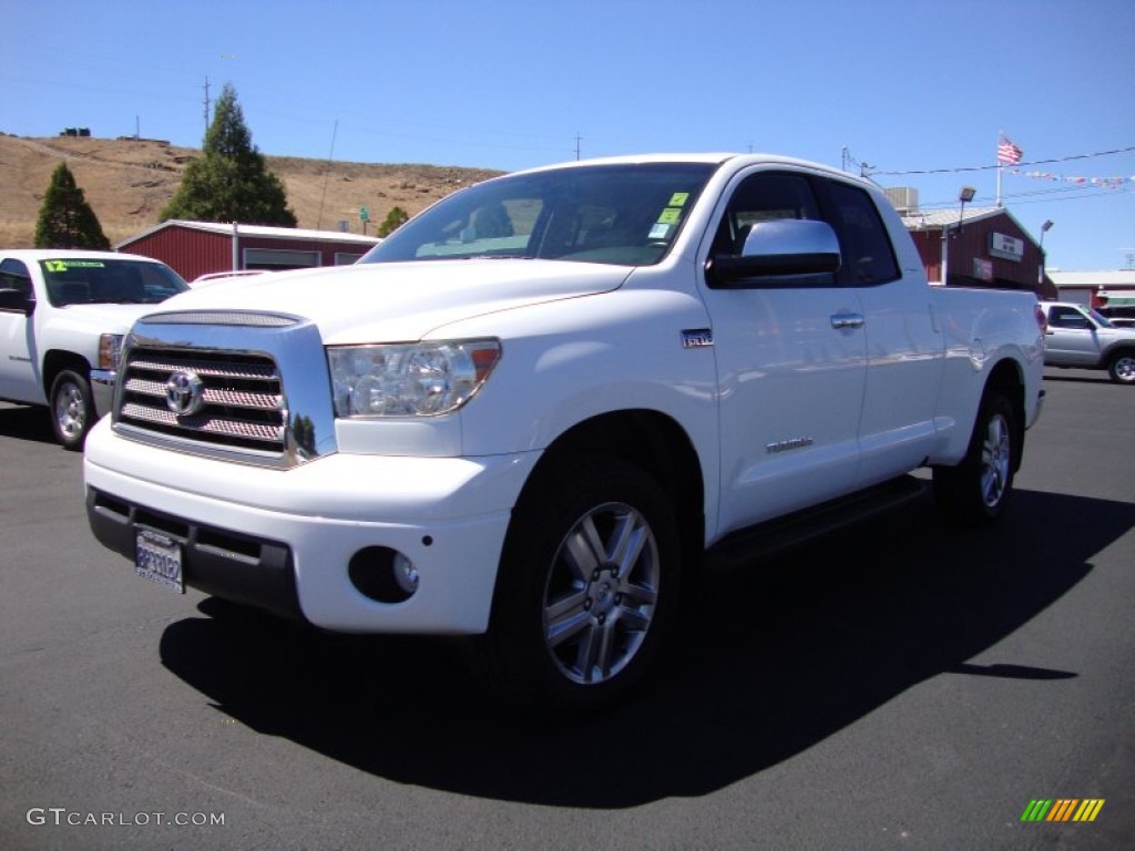 2007 Tundra Limited Double Cab 4x4 - Super White / Beige photo #3