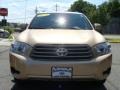 Sandy Beach Metallic - Highlander V6 4WD Photo No. 2