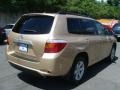 Sandy Beach Metallic - Highlander V6 4WD Photo No. 4