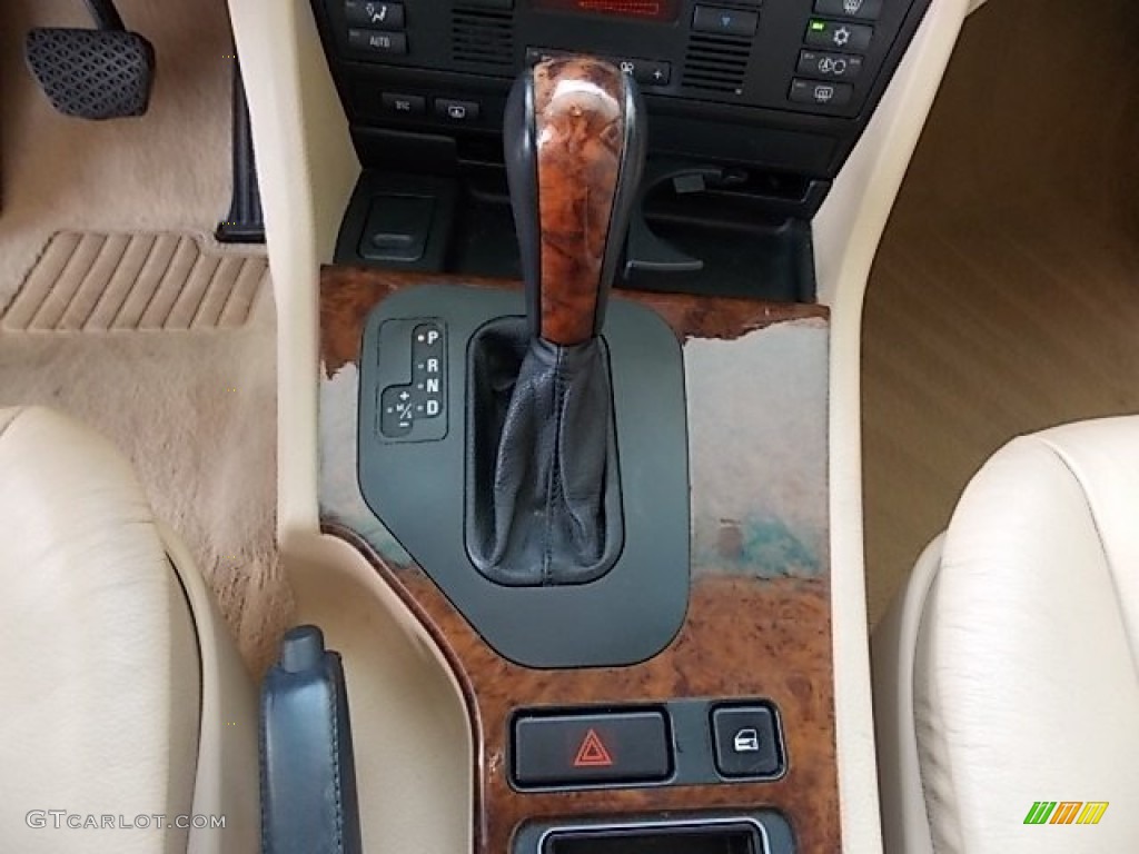 1999 BMW 5 Series 540i Sedan Transmission Photos