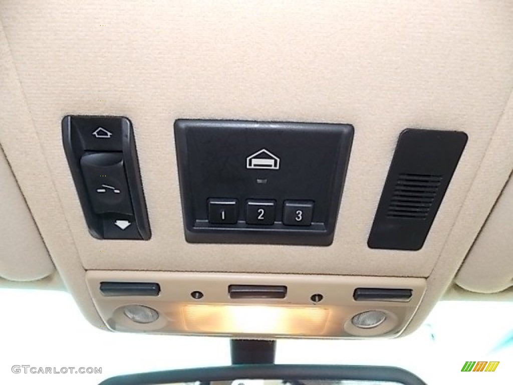 1999 BMW 5 Series 540i Sedan Controls Photo #84637118