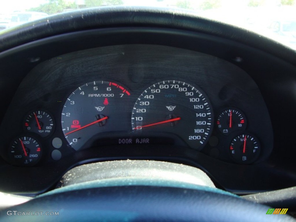 1998 Chevrolet Corvette Coupe Gauges Photo #84637985
