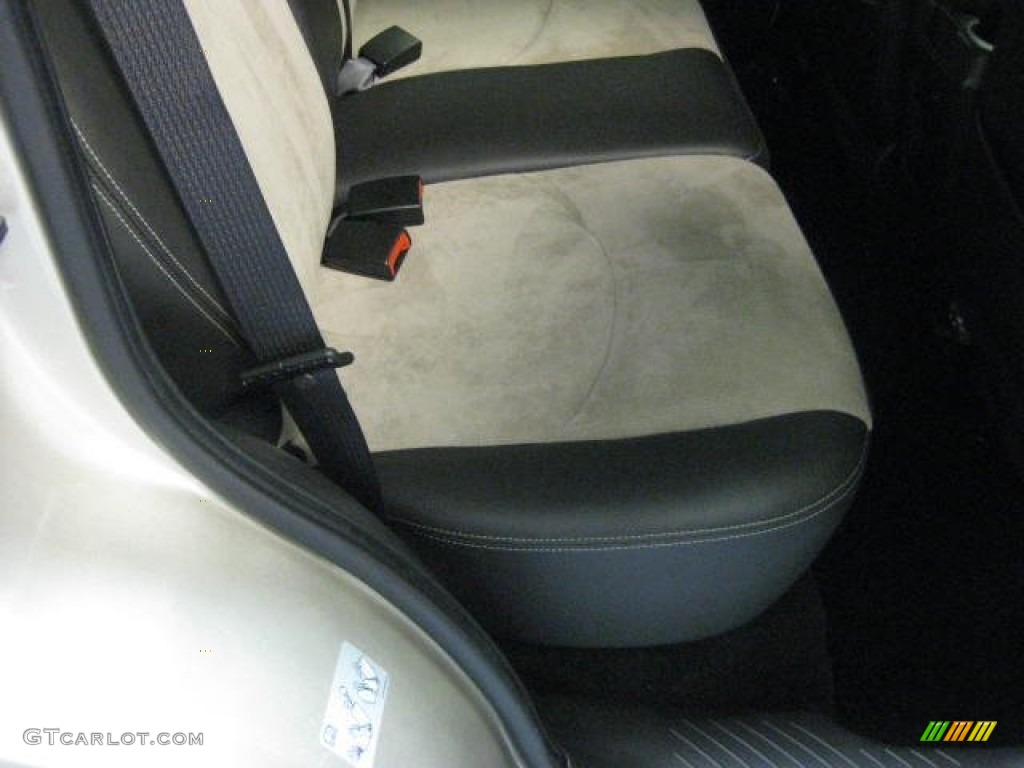 2011 Mariner Premier V6 AWD - Gold Leaf Metallic / Black/Stone photo #17