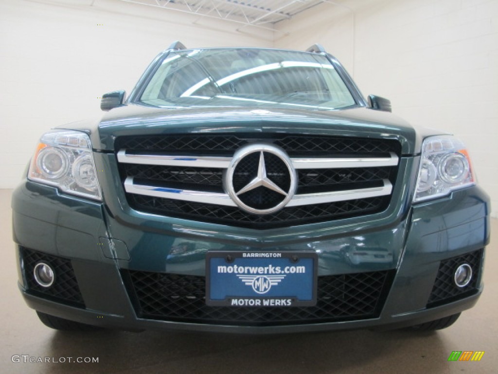 2010 GLK 350 4Matic - Jade Green Metallic / Almond/Black photo #3