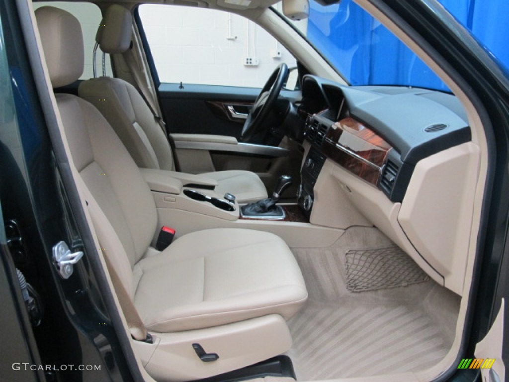 2010 GLK 350 4Matic - Jade Green Metallic / Almond/Black photo #23