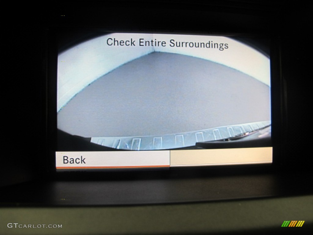 2010 GLK 350 4Matic - Jade Green Metallic / Almond/Black photo #32