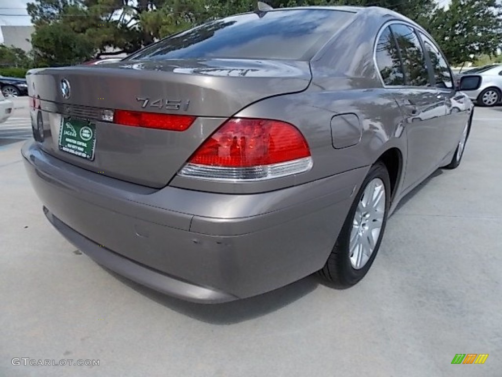 2002 7 Series 745i Sedan - Kalahari Beige Metallic / Beige III photo #6