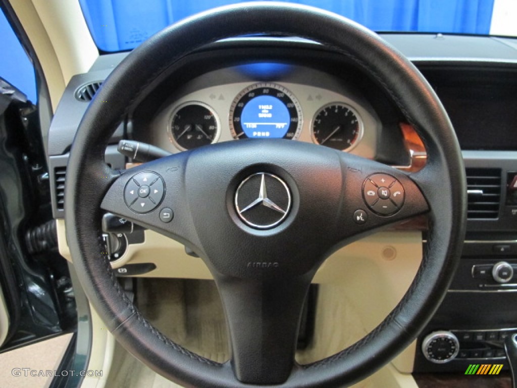 2010 GLK 350 4Matic - Jade Green Metallic / Almond/Black photo #37