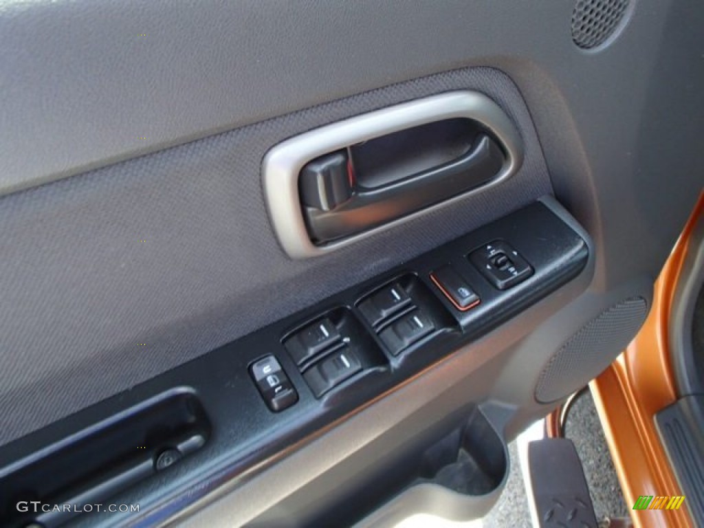 2005 Colorado LS Crew Cab 4x4 - Sunburst Orange Metallic / Very Dark Pewter photo #10