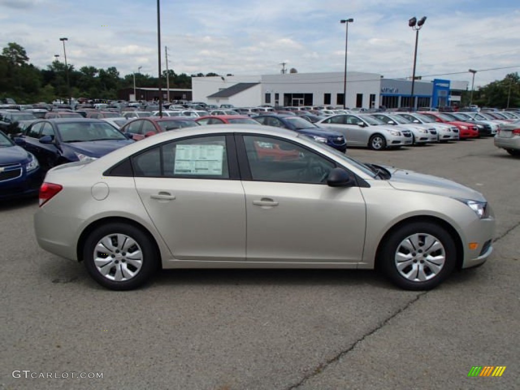2014 Cruze LS - Champagne Silver Metallic / Jet Black/Medium Titanium photo #1