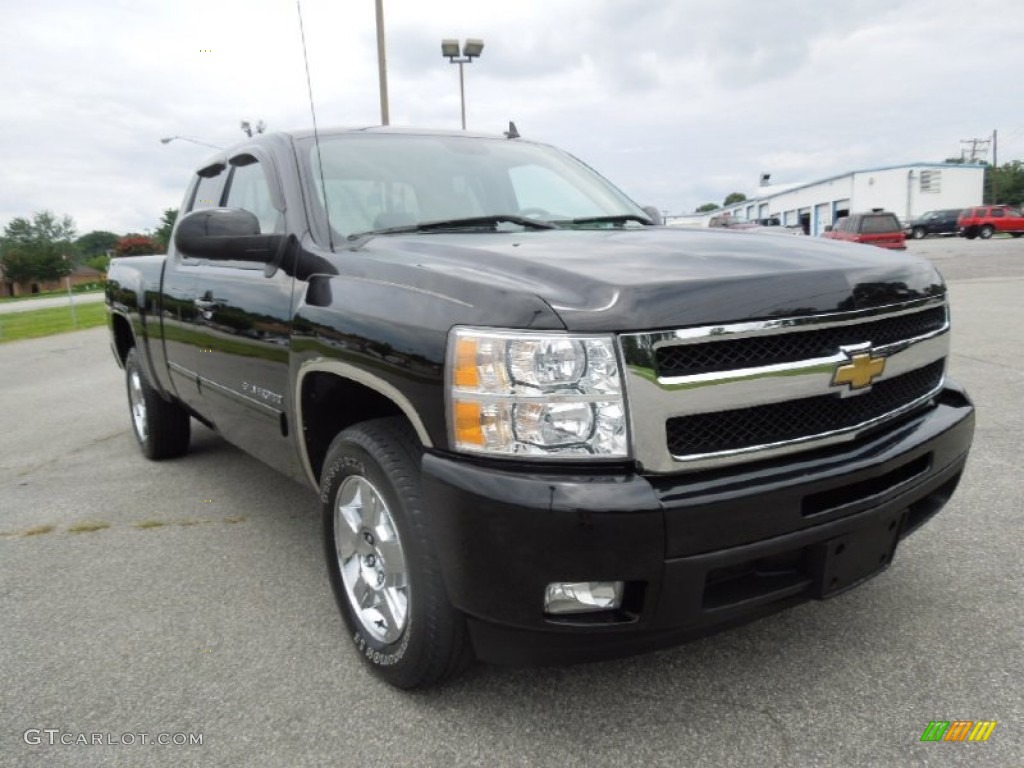 2011 Silverado 1500 LTZ Extended Cab - Black / Dark Cashmere/Light Cashmere photo #2