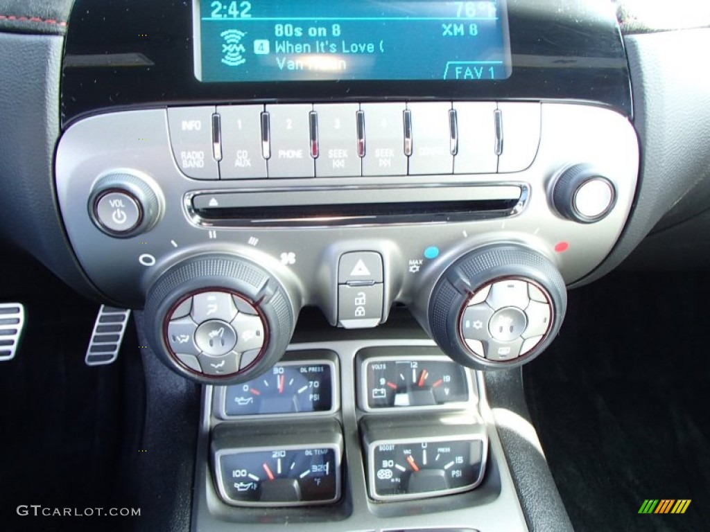 2012 Chevrolet Camaro ZL1 Controls Photos