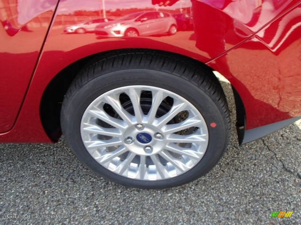 2014 Ford Fiesta Titanium Sedan Wheel Photo #84652757