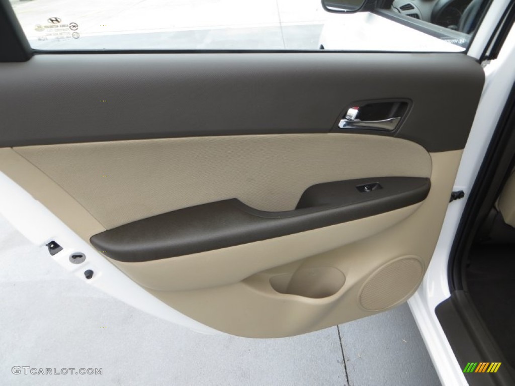 2012 Elantra GLS Touring - Polar White / Beige photo #28